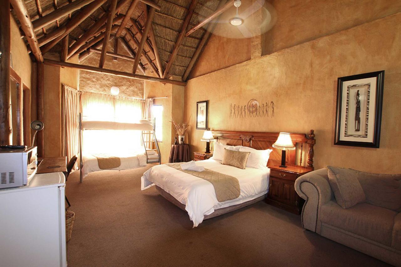 Kuruman Inn Екстериор снимка